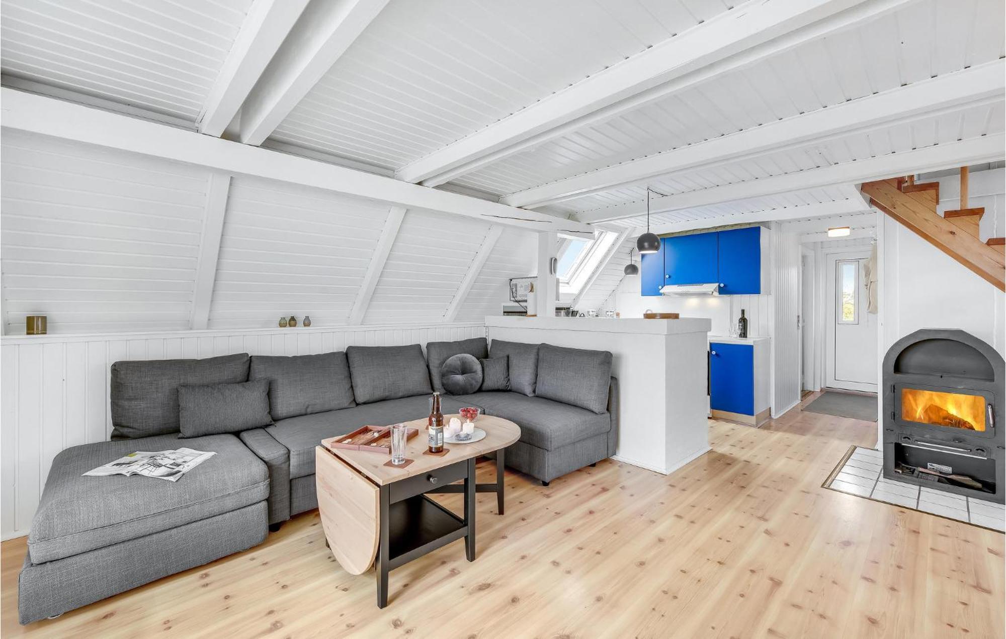 Cozy Home In Hvide Sande Bjerregard ภายนอก รูปภาพ