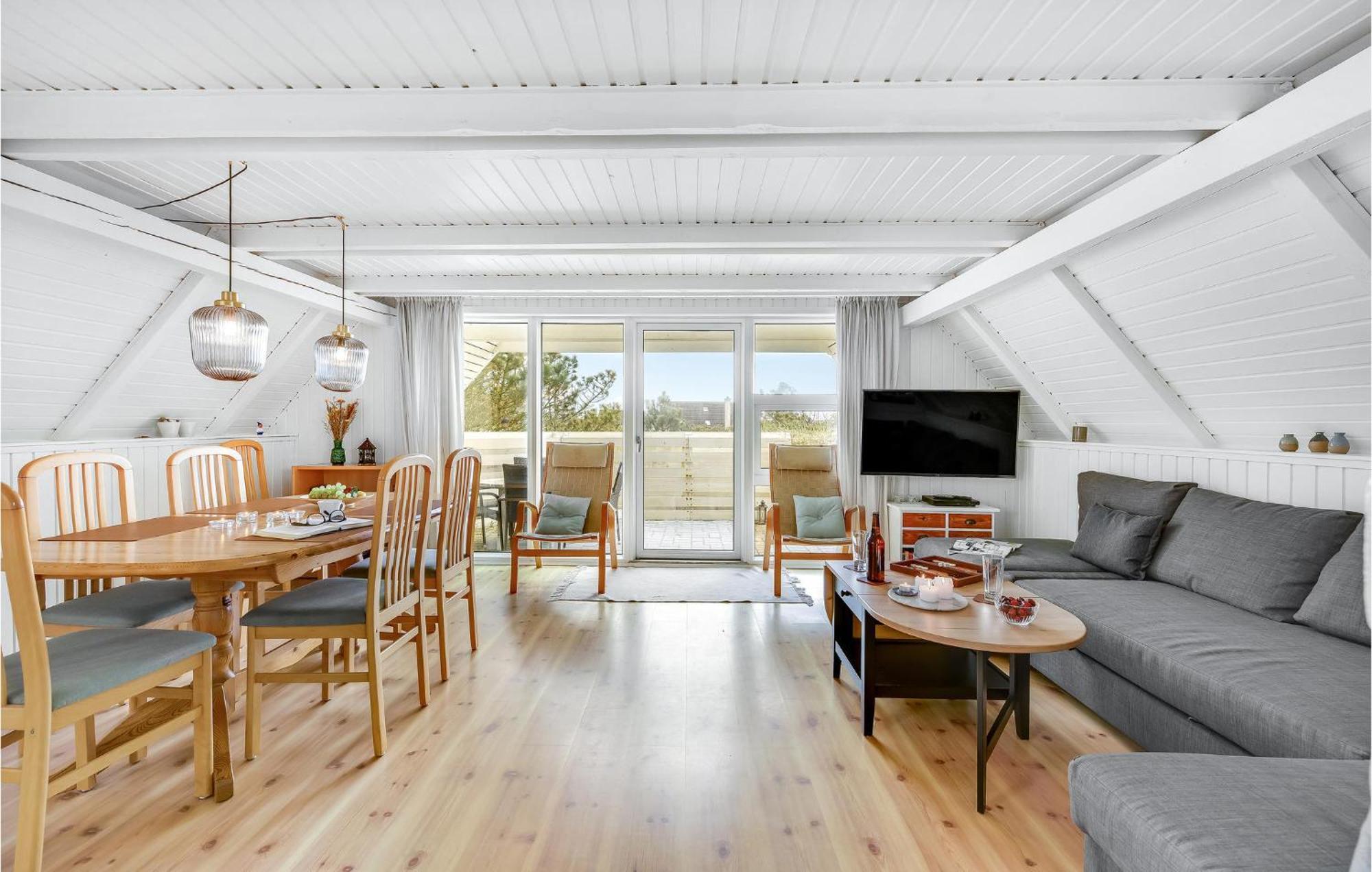 Cozy Home In Hvide Sande Bjerregard ภายนอก รูปภาพ